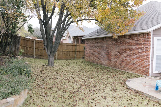 Building Photo - 4812 Buckskin Dr