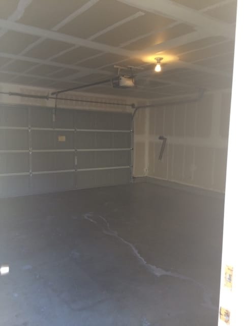 Building Photo - 2328 S Fallbrook Dr