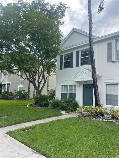 Primary Photo - 8021 Sanibel Dr