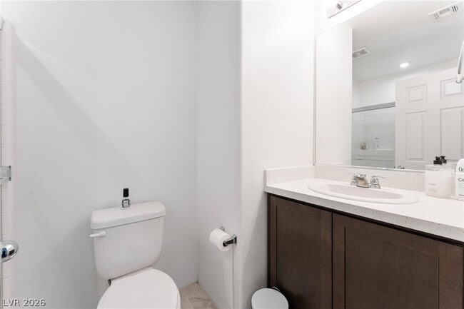 Building Photo - 1299 Raritan Pl