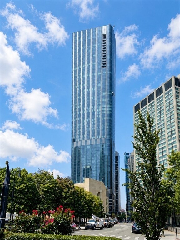 Building Photo - 1 Dalton St