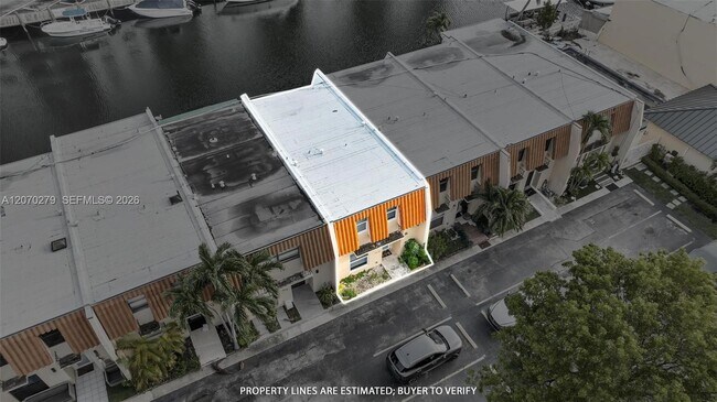 Building Photo - 3690 NE 167th St