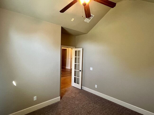 Building Photo - Lovely 4-Bed 2.5-Bath In Edmond