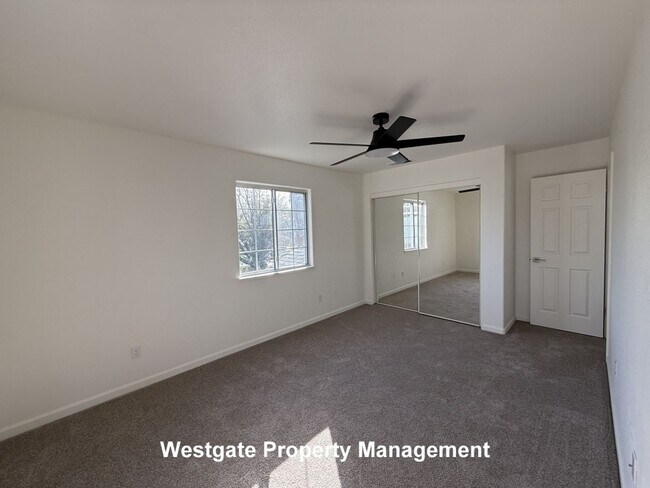 Building Photo - 737 Judith Ct