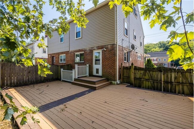 Building Photo - 2308 Mary Baldwin Dr