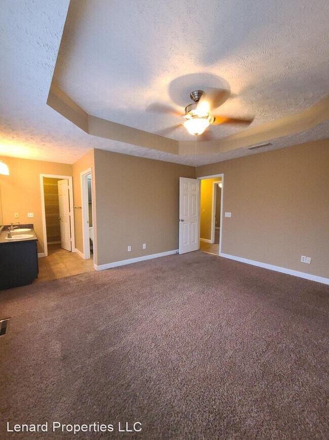 Building Photo - 5 br, 3 bath House - 204 Wildwood Ave,