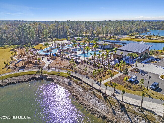 Building Photo - 184 Dahlia Falls Dr