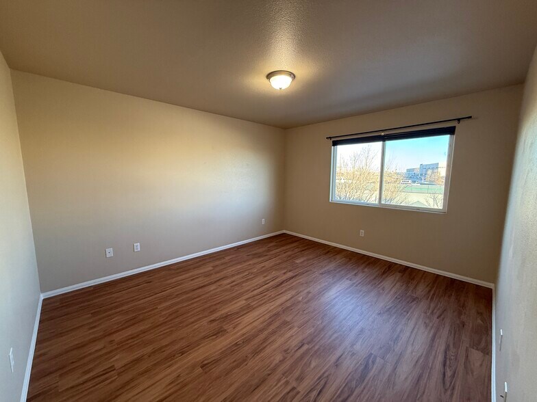 Building Photo - 775 Hailey Glenn Vw