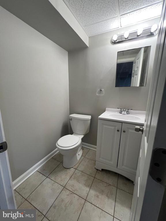Building Photo - 7817 St Boniface Ln