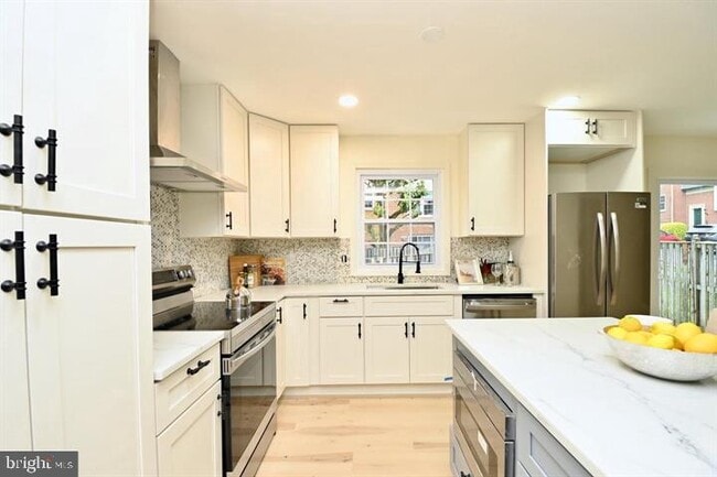 Building Photo - 4702 Forestdale Dr