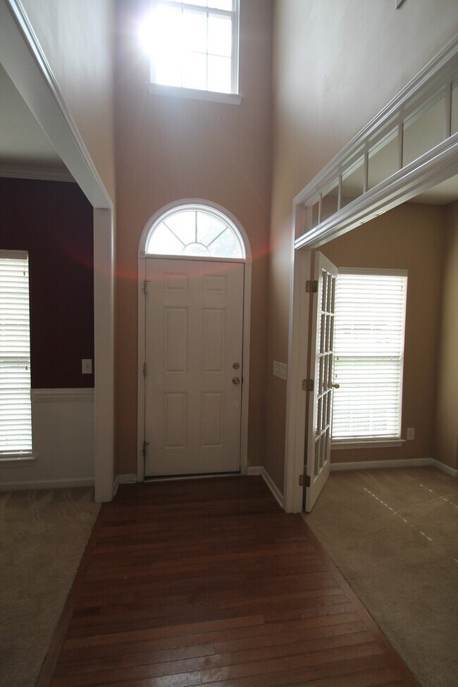 Building Photo - Exclusively Offered by Muse Realty, LLC