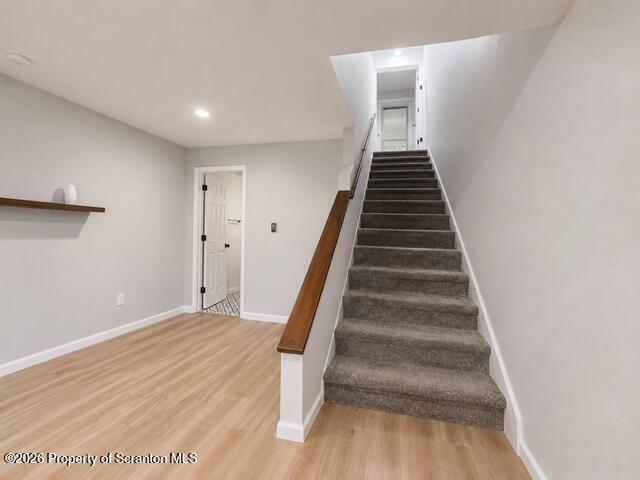Building Photo - 212 Monica Dr