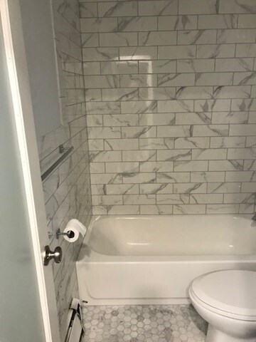 Building Photo - 205 Great Rd