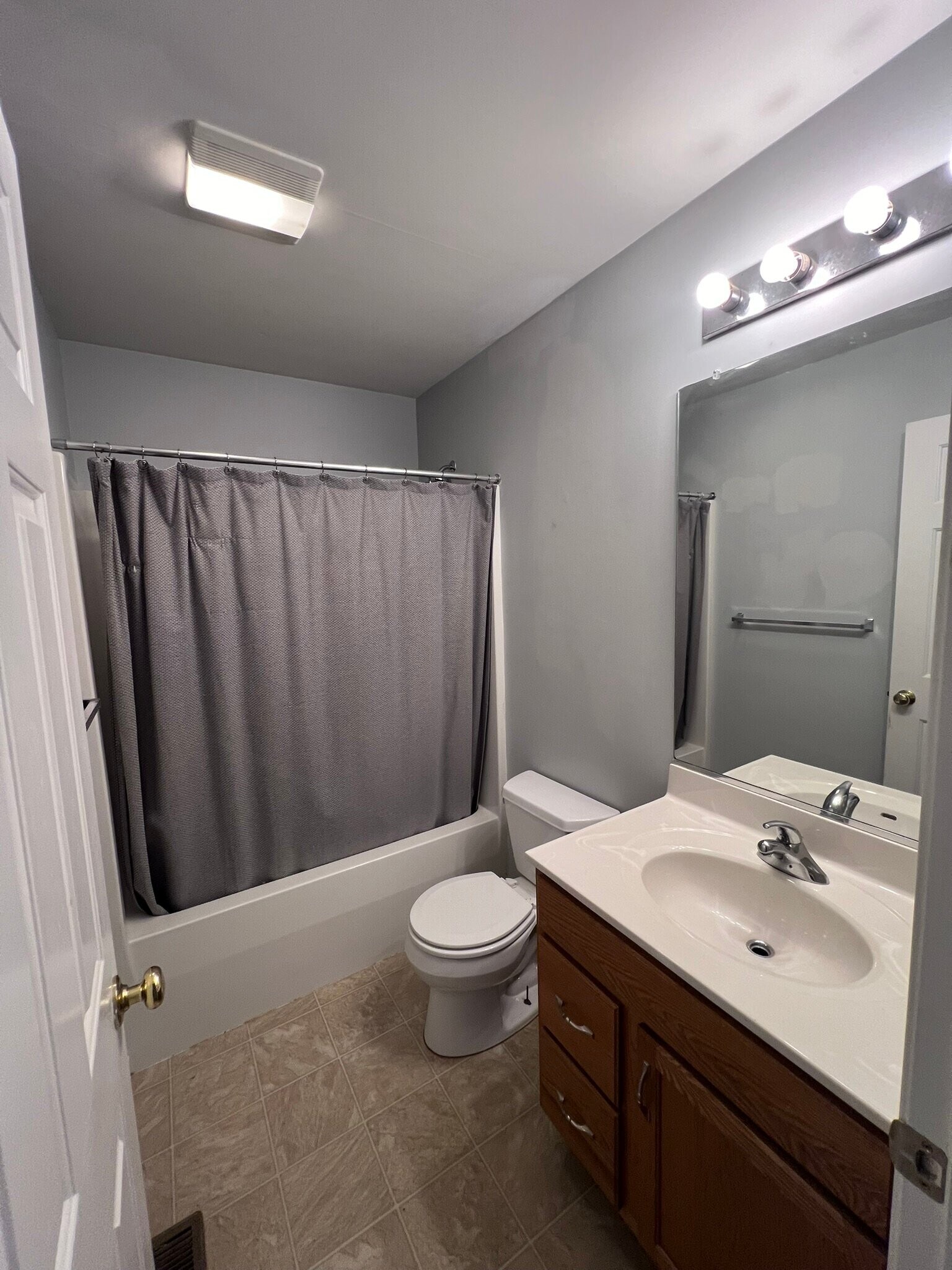 Building Photo - 254 McNeill Dr