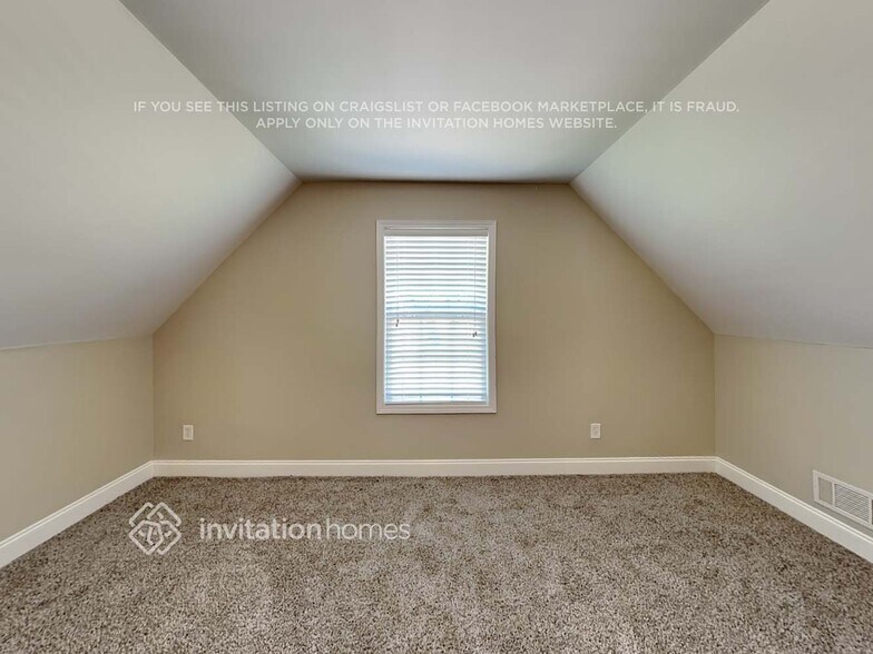 Building Photo - 8295 Mossybrook Ln