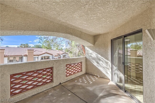 Building Photo - 8455 W Sahara Ave