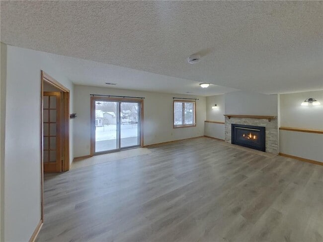 Building Photo - 17295 Hibiscus Ave