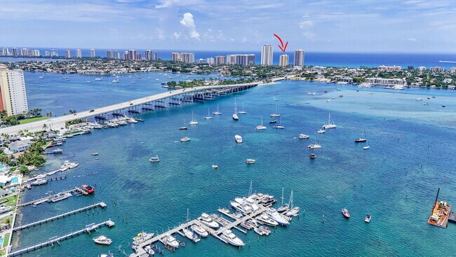 Building Photo - 2800 N Ocean Dr