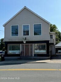 Building Photo - 164 Main St