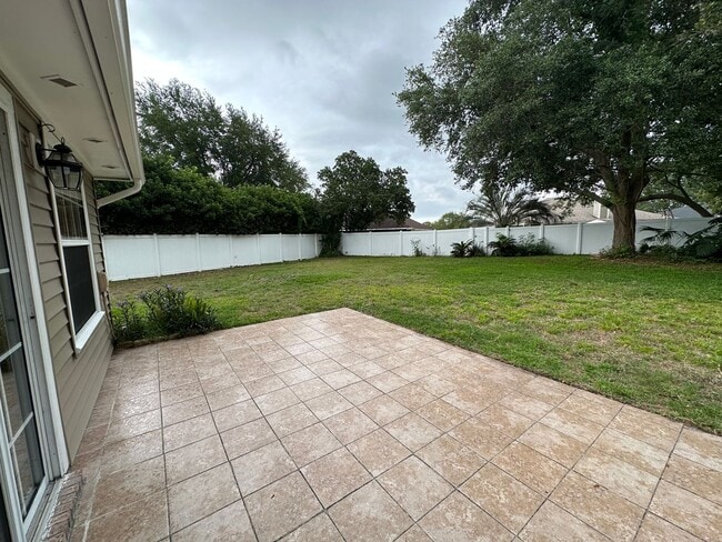 Building Photo - Beautiful 3Bed 2Bath in Hunters Ridge!