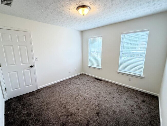 Building Photo - 4030 Brushy Creek Way
