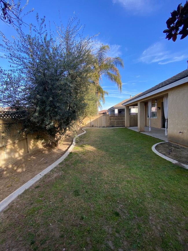 Building Photo - Gated home in Brighton Estates