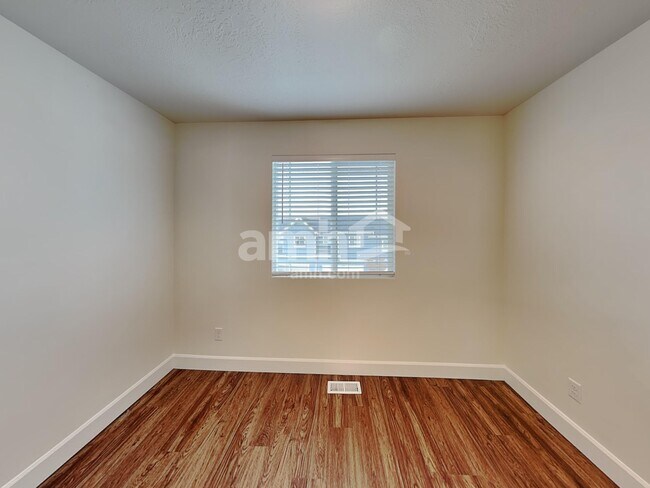 Building Photo - 7391 S Copper Rim Dr