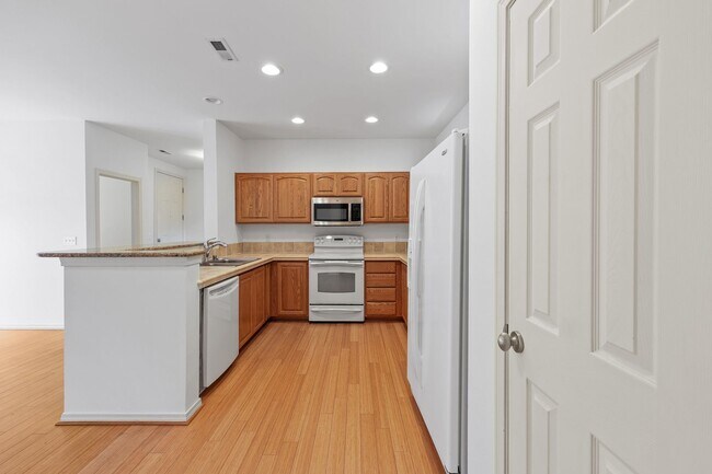 Building Photo - MOVE IN READY NOW! Corner lot, across from park, main floor master and easy I-5, JBLM commute!