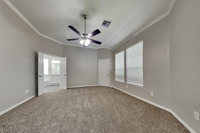Building Photo - 6818 Auburn Oak Trail
