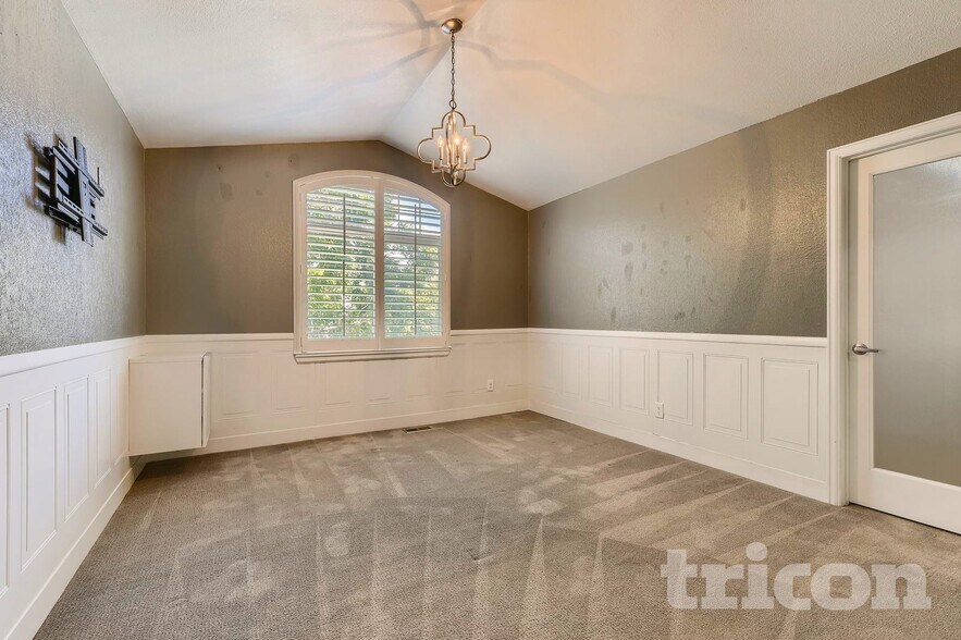 Building Photo - 5078 S Elkhart Ct