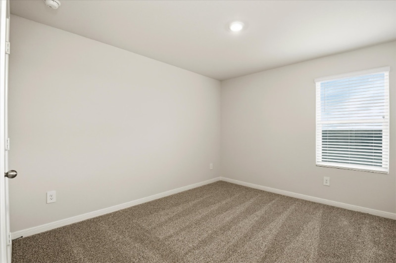 Building Photo - 120 Raymondville Path