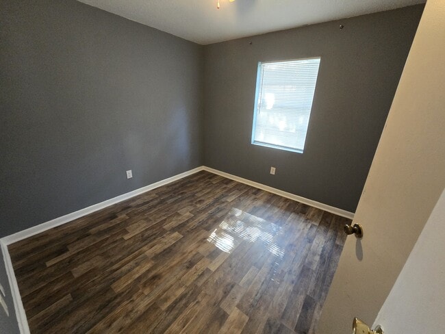 Building Photo - 408 S Orange Edwards Blvd