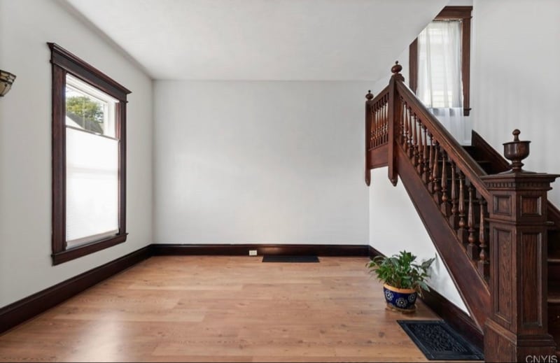 Building Photo - 136 Bryant Ave