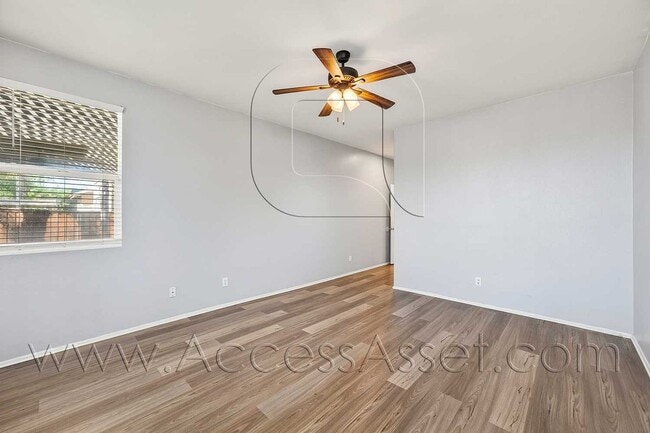 Building Photo - Charming 3 Bed/2 Bath Home In A Desirable ...