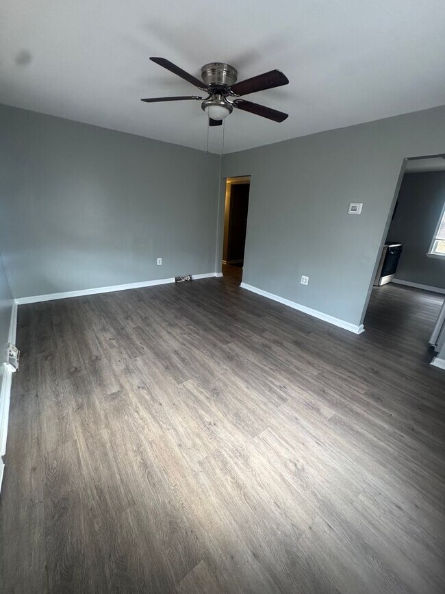 Building Photo - 3 Bedroom Semi Detached Home in Havre De G...