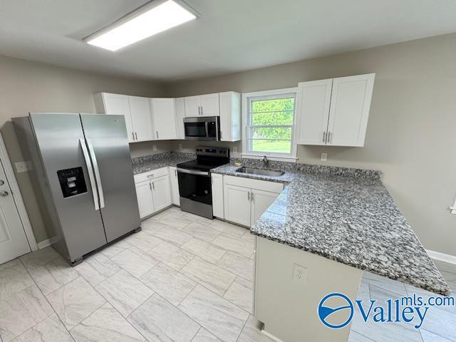 Building Photo - 4604 Rochell Dr NW