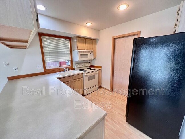 Building Photo - 3117 154th St SW