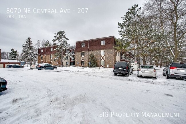 Building Photo - Available 6/22/2024