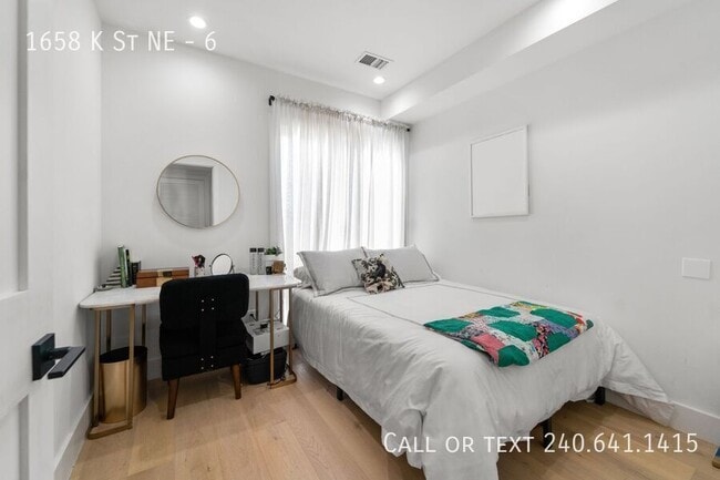 Building Photo - 1658 K St NE