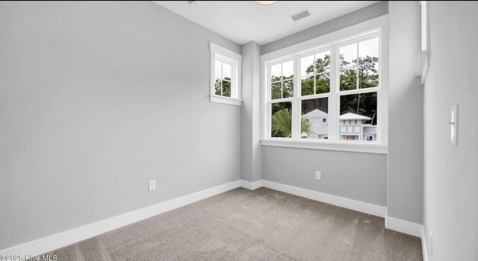 Building Photo - 1975 Indigo Cove Way