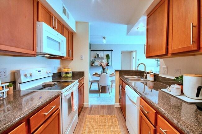 Building Photo - 4117 Landing Dr