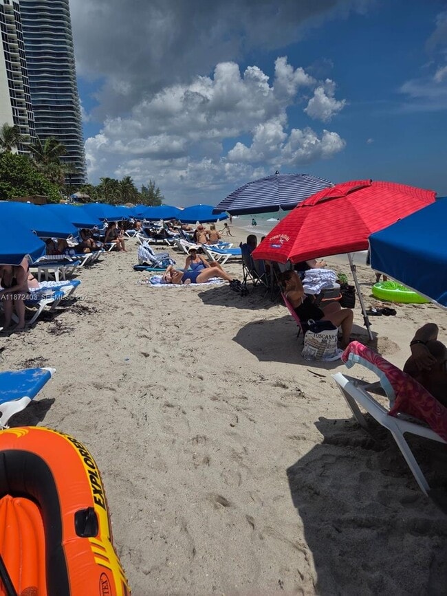 Building Photo - 19201 Collins Ave