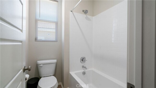Building Photo - 13925 Mesa View Dr