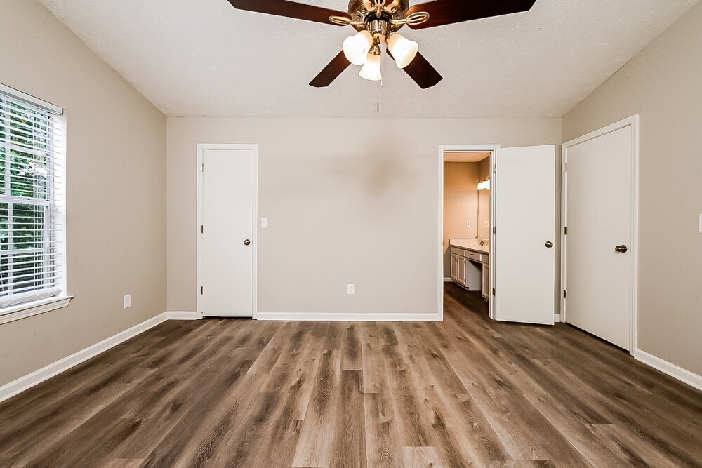 Building Photo - 6514 Eastbriar Dr