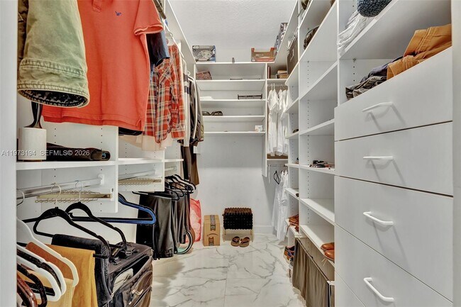 Building Photo - 546 NW 118th Terrace