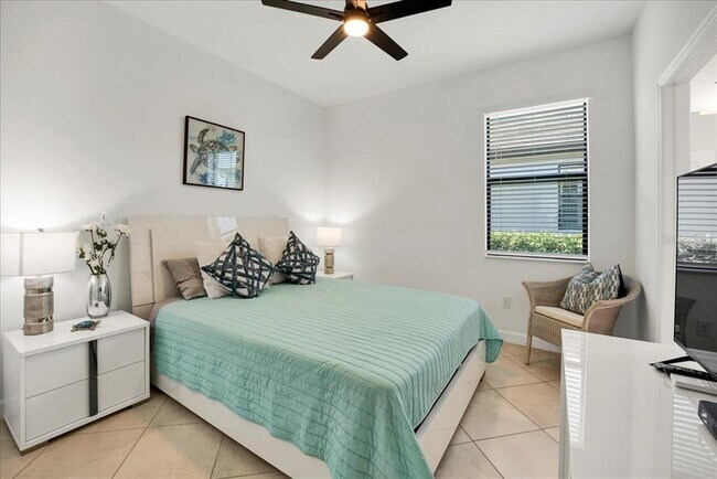 Building Photo - 5161 Coral Reef Wy