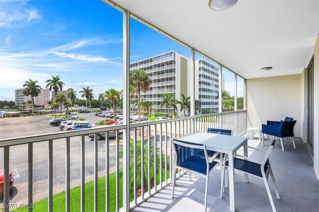 Building Photo - 5 Bluebill Ave