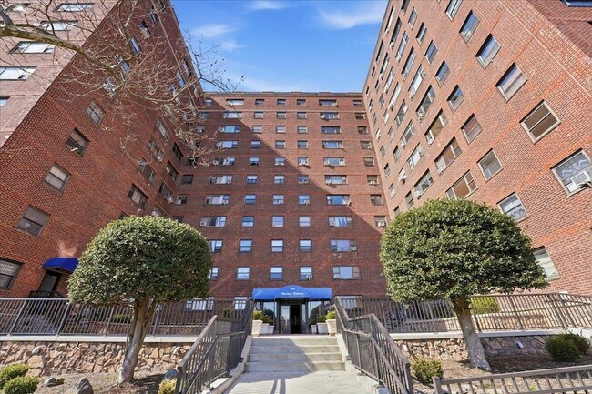 Building Photo - 6515 JFK Blvd E