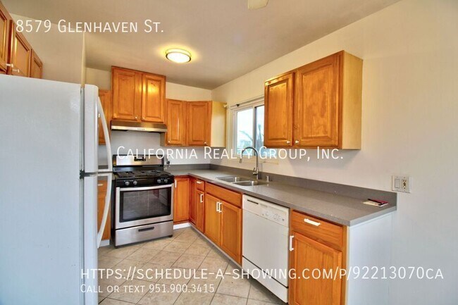 Building Photo - 8579 Glenhaven St