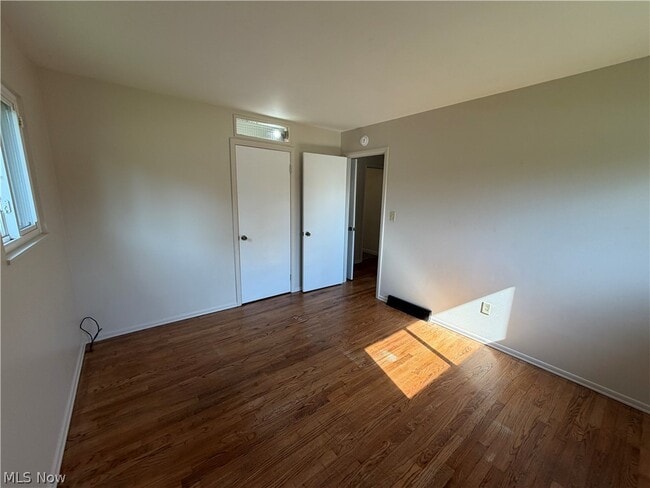 Building Photo - 2227 Ogden Ave NW